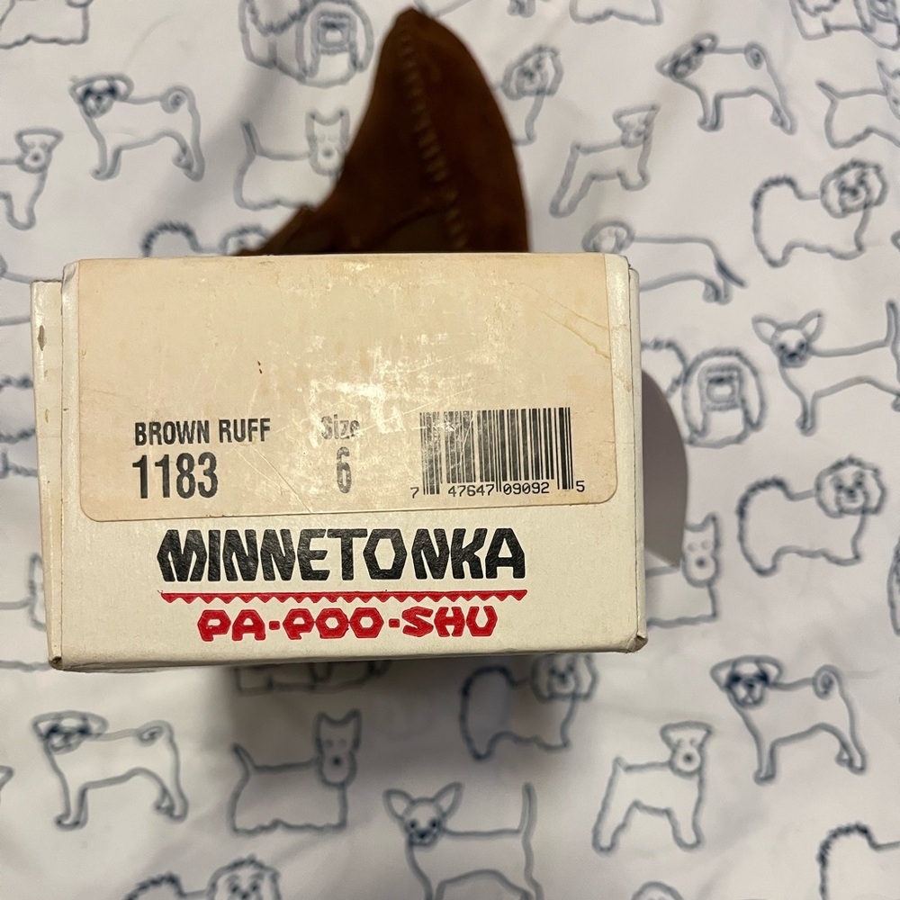 New Vintage Minnetonka Moccasins
